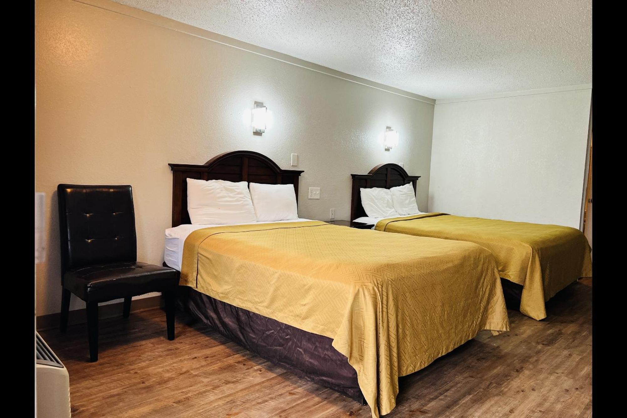 Cozy Garden Inn By Oyo Hwy 40 Richmond Exteriör bild
