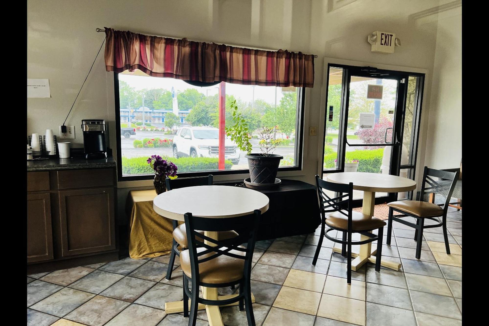 Cozy Garden Inn By Oyo Hwy 40 Richmond Exteriör bild