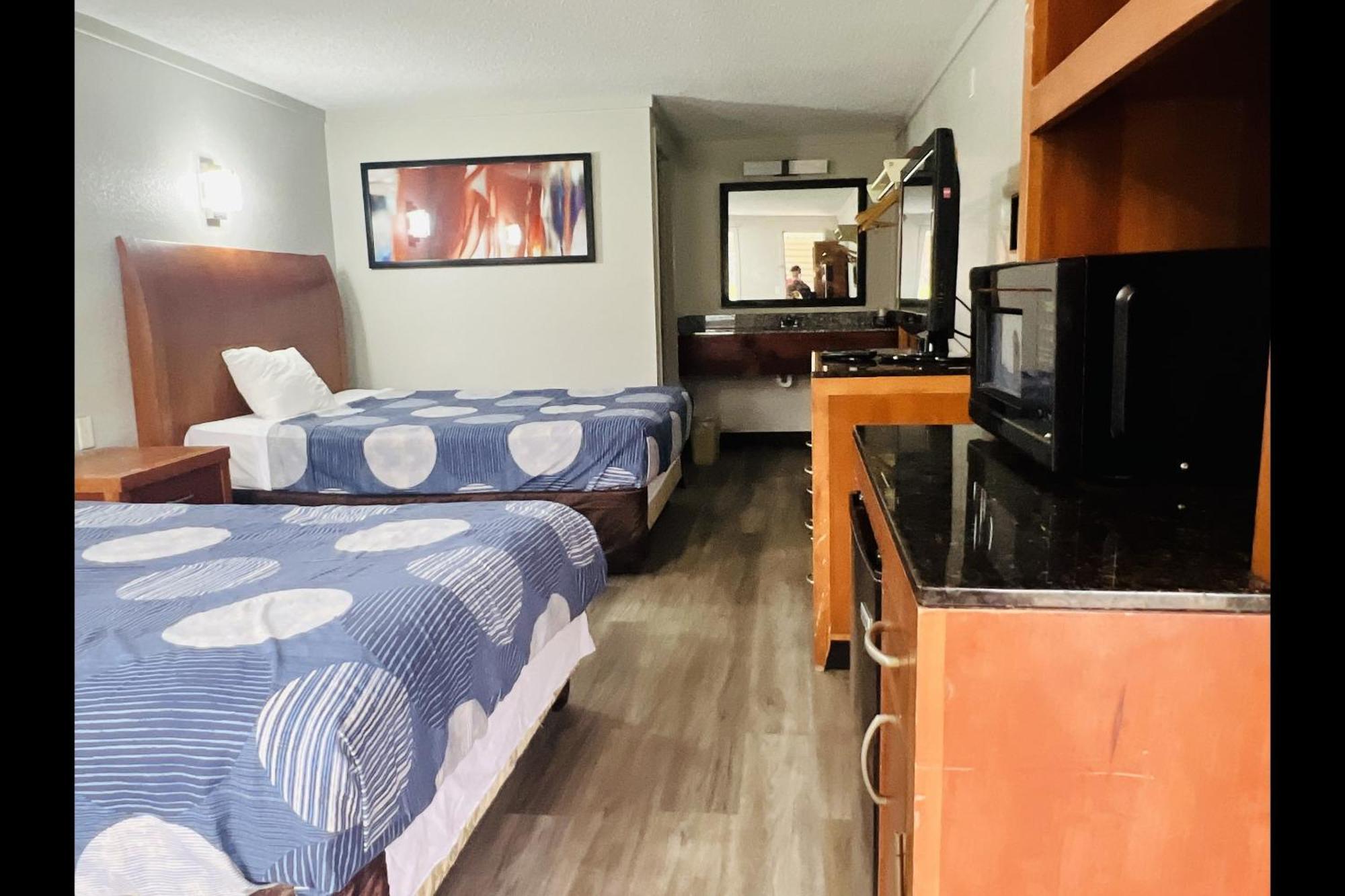 Cozy Garden Inn By Oyo Hwy 40 Richmond Exteriör bild