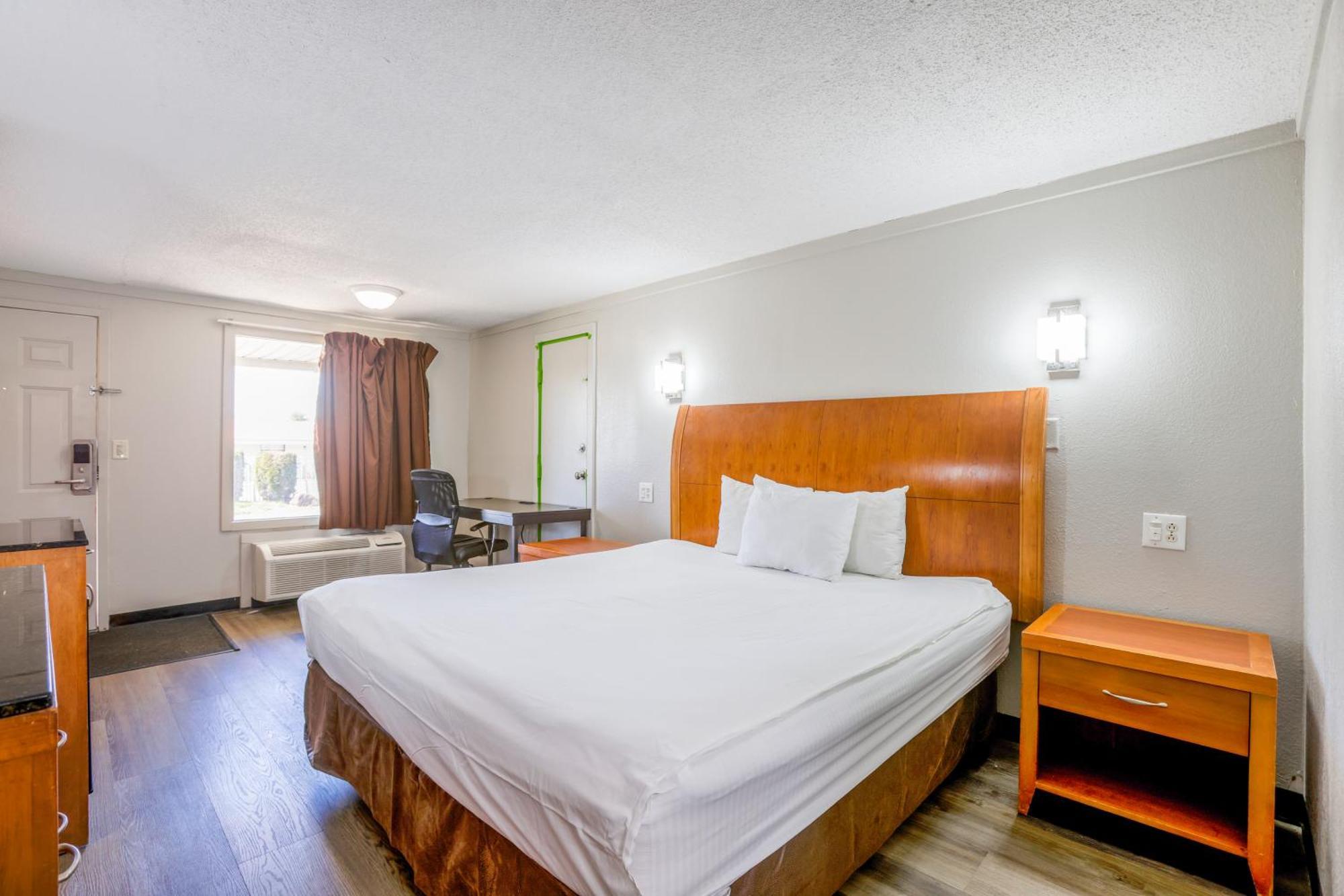 Cozy Garden Inn By Oyo Hwy 40 Richmond Exteriör bild