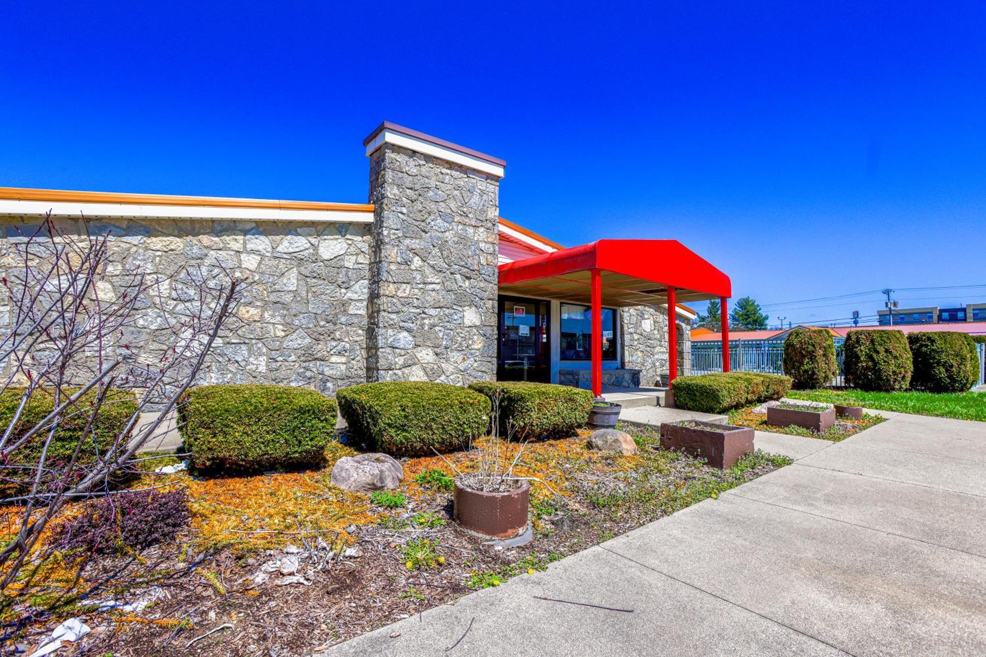 Cozy Garden Inn By Oyo Hwy 40 Richmond Exteriör bild